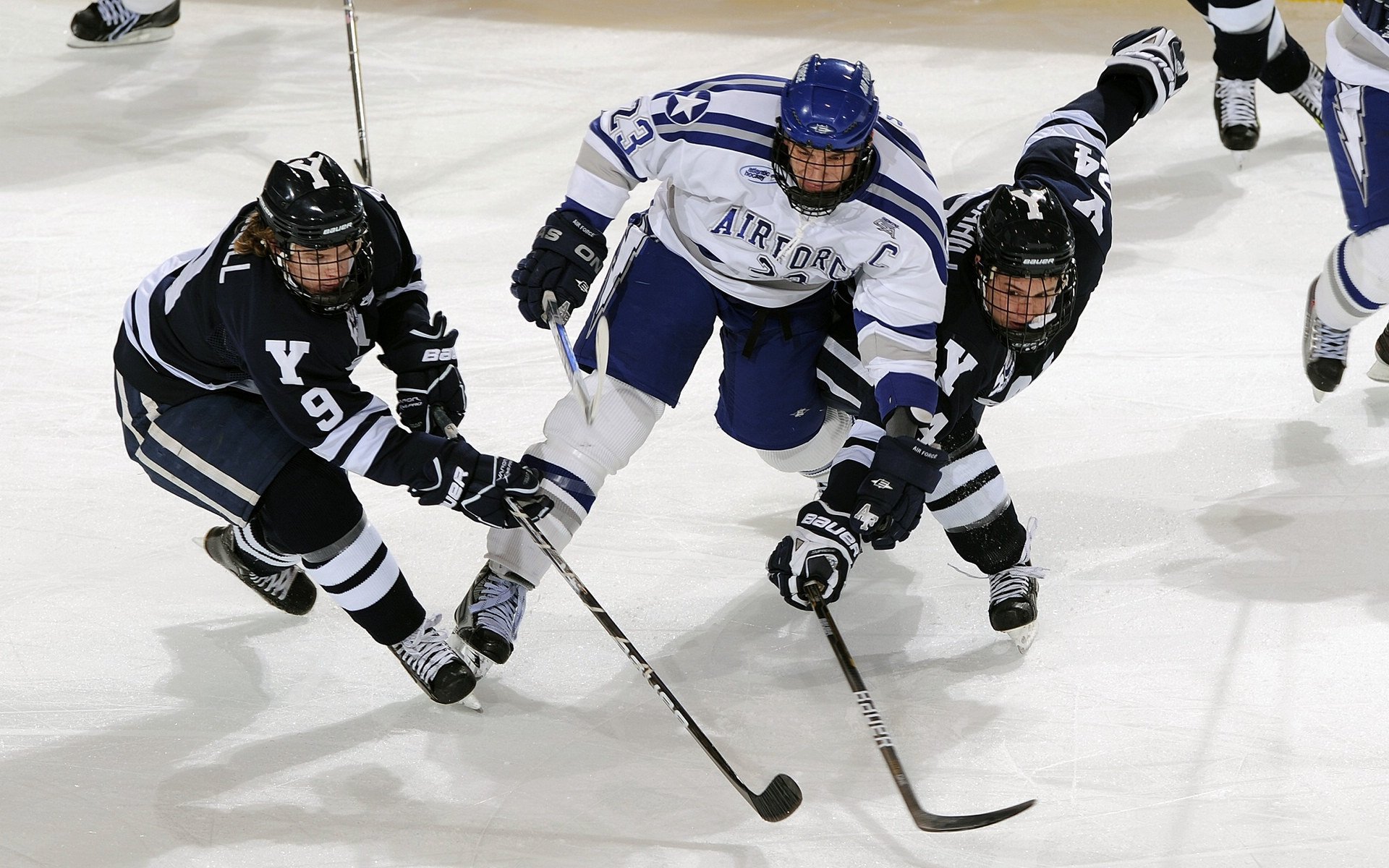 火力全开！日本新星压制贝蒂斯防线，卢卡库关键一击定乾坤